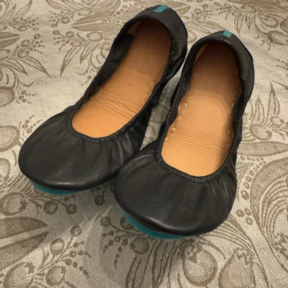Tieks Black Flats - Picture 6 of 6